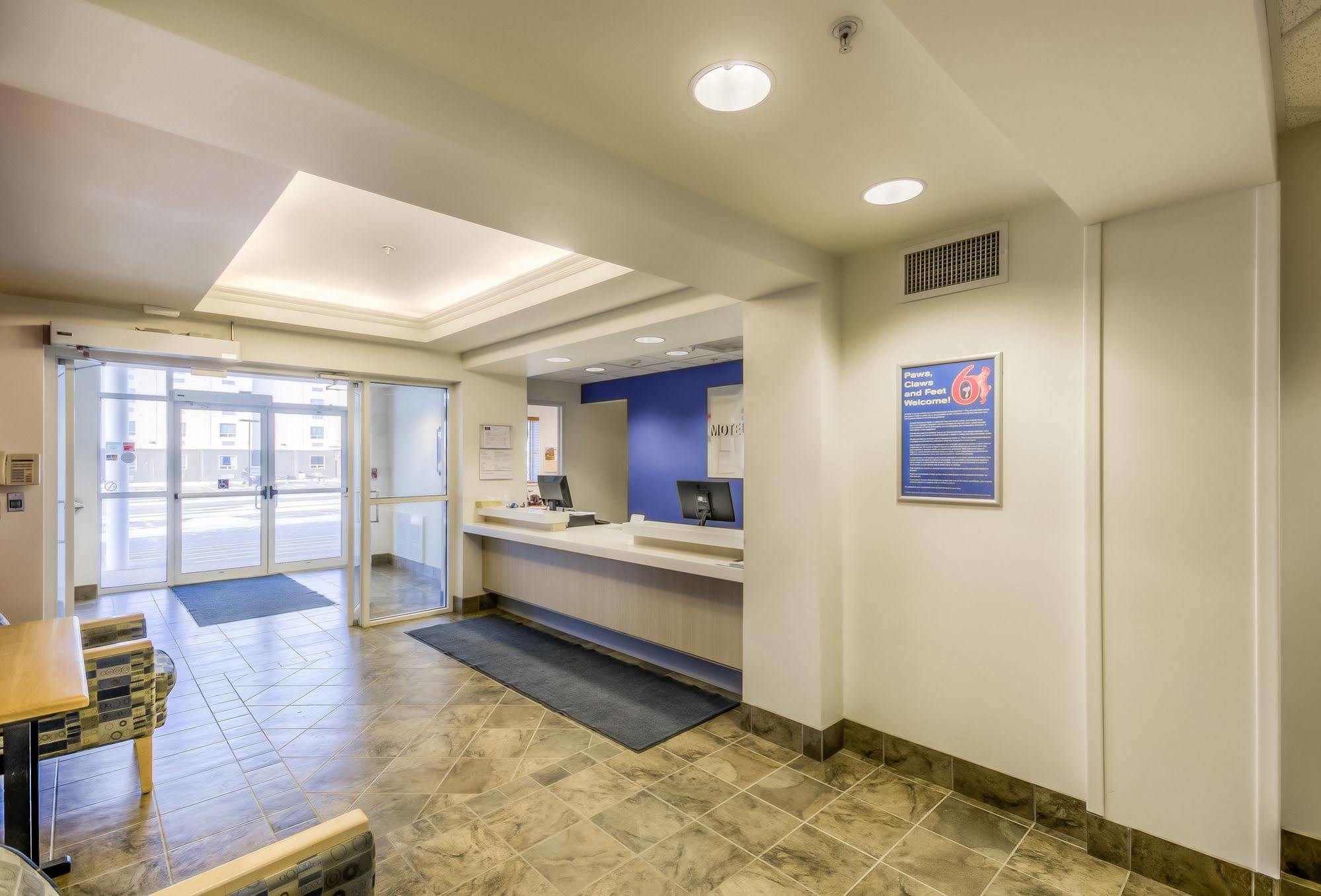 Motel 6-Estevan, Sk Экстерьер фото