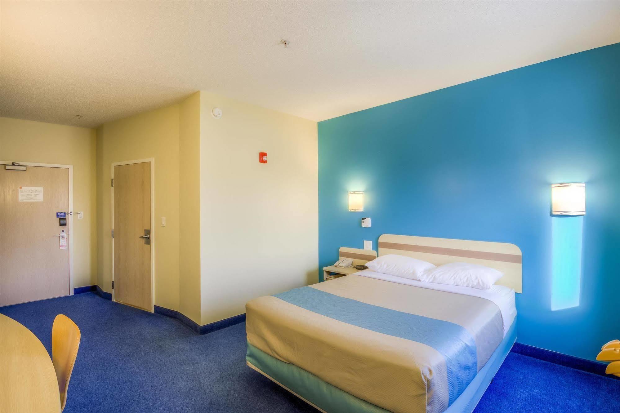 Motel 6-Estevan, Sk Экстерьер фото