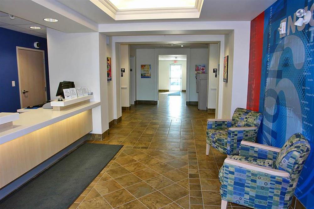 Motel 6-Estevan, Sk Интерьер фото